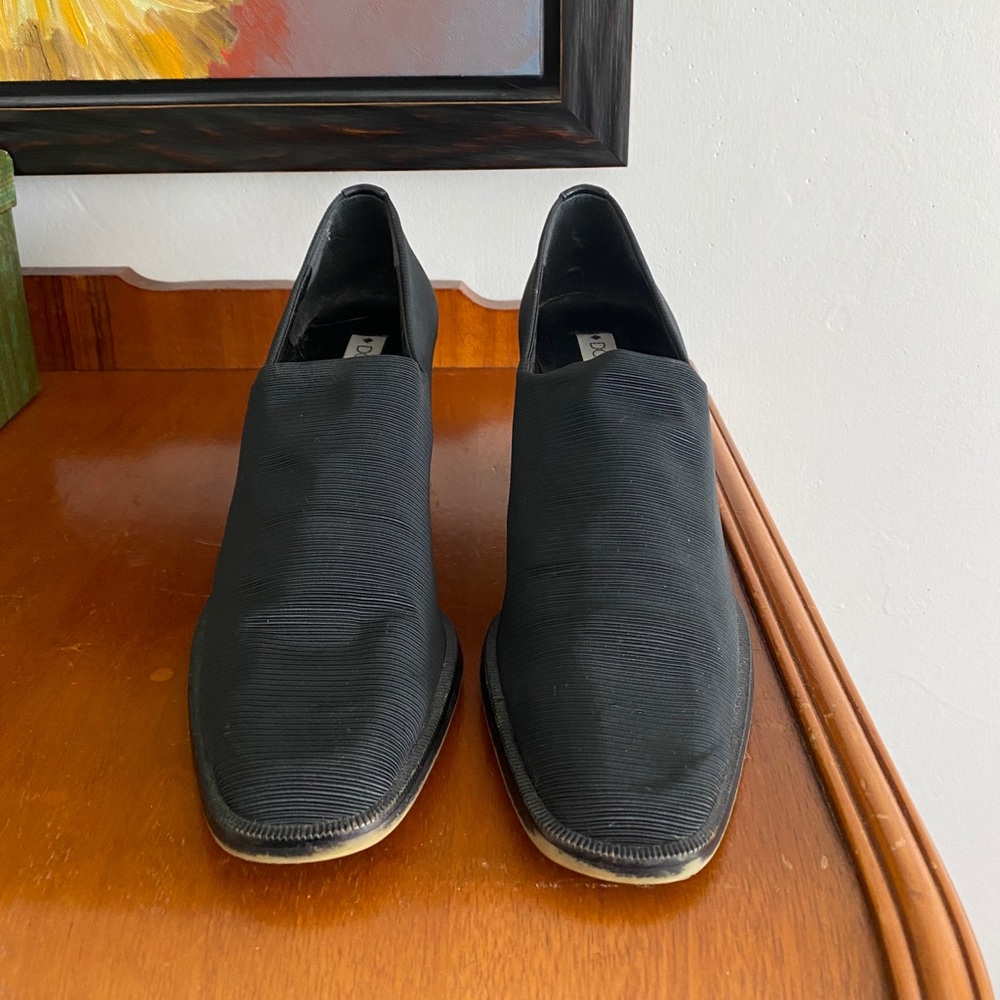Donald Pliner Block Heels GUC 8.5